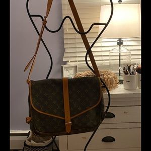 SOLD!!! Louis Vuitton Saumur handbag! Authentic!